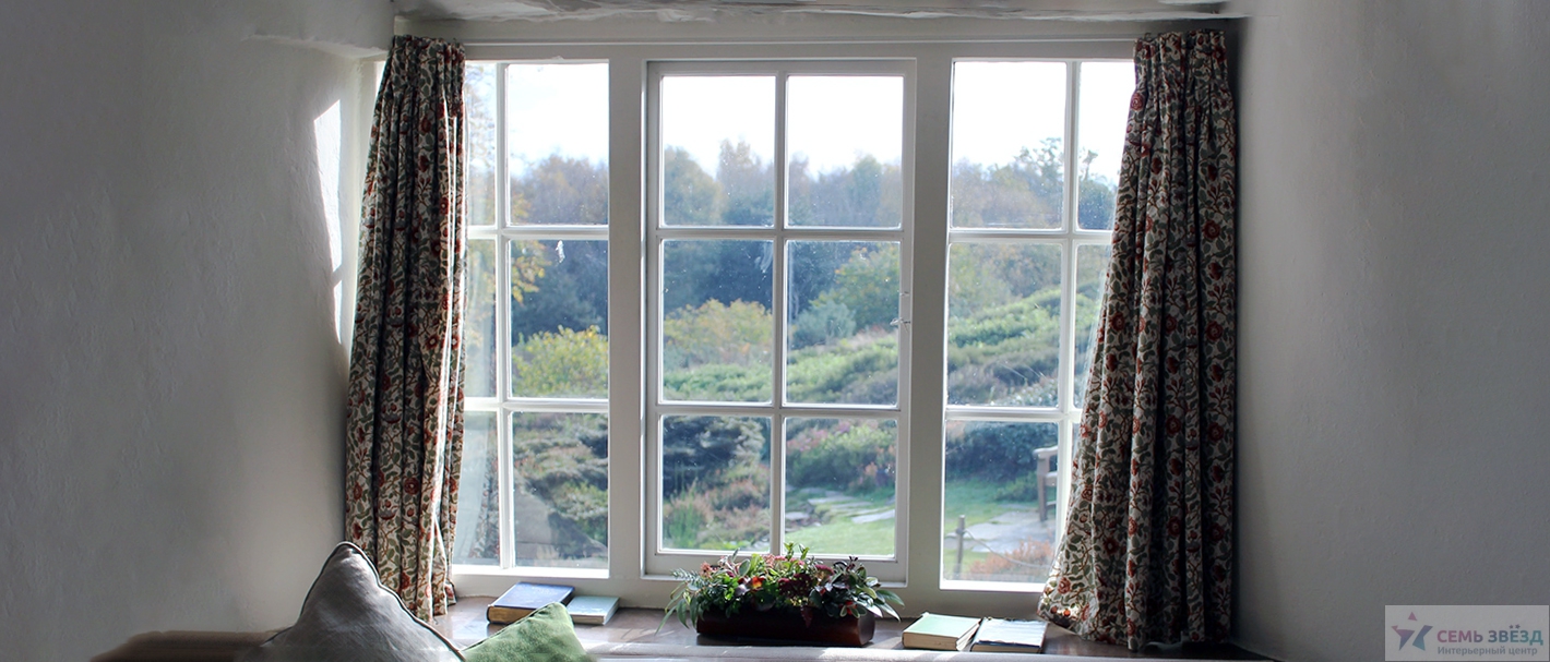 Как правильно выбрать шторы для вашего дома: советы эксперта по интерьеру.